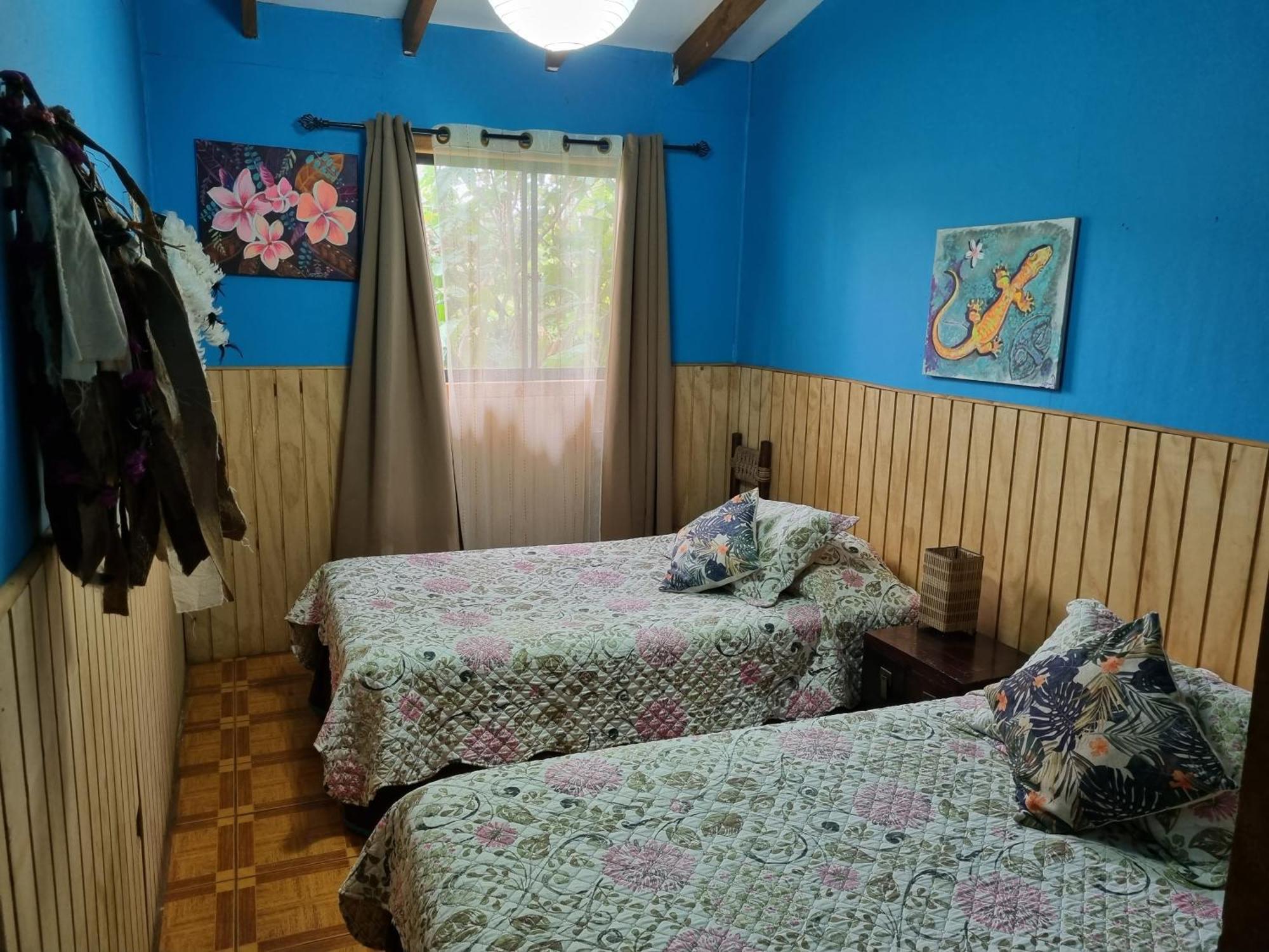 Hostal Vieroto Hanga Roa Exterior foto